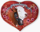 Coeur en bois peint  - Vache "Abondance".