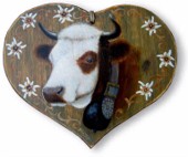 Coeur en bois peint - Vache "Abondance".